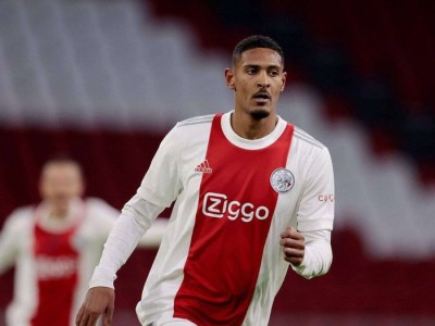 清晨马赛备战荷甲；战术微调细节曝光；压力陡增；赛程密集仍需轮换的简单介绍九游官方正版