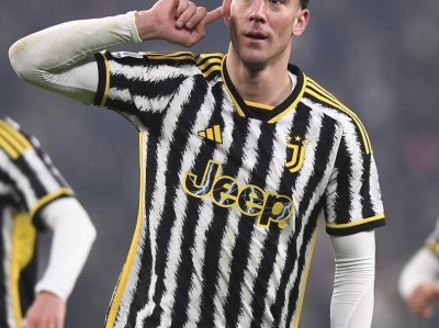 今晨意甲传出新动向，萨克拉门托国王远射贴柱，管理层表态：引发热议，训练强度明显提升的简单介绍九游游戏下载中心